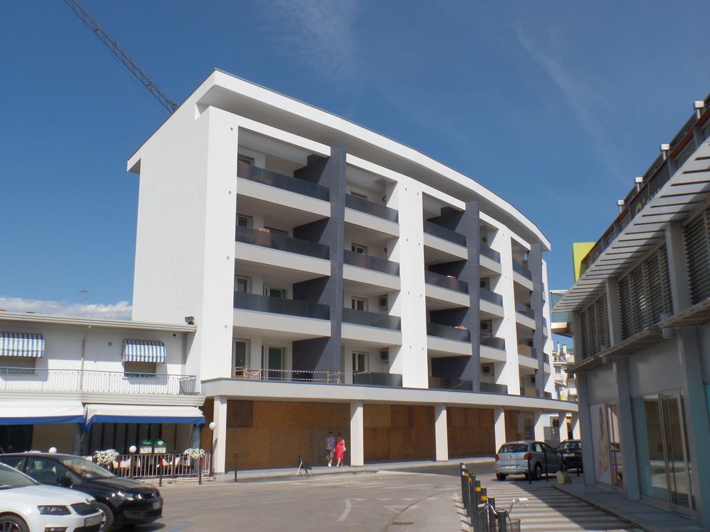 Condominio Giardino 比比翁 外观 照片